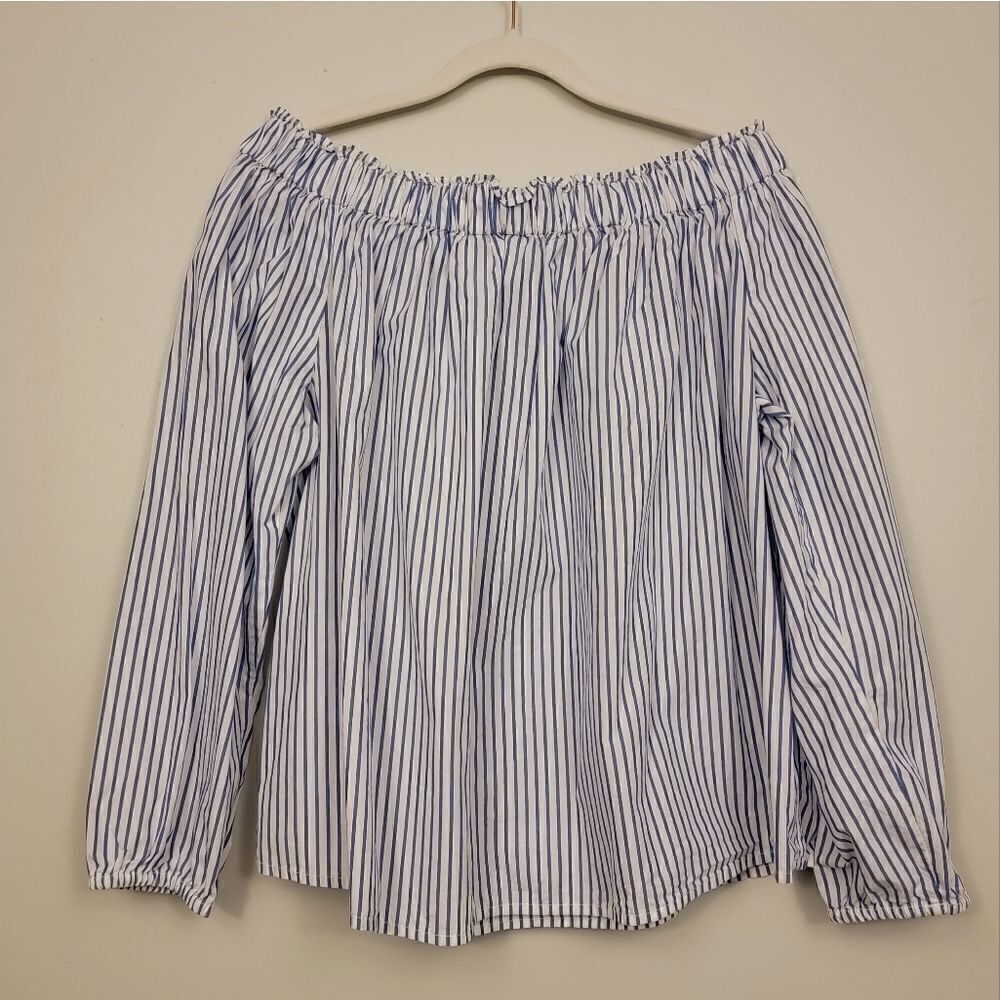 Gap Off the Shoulder Top